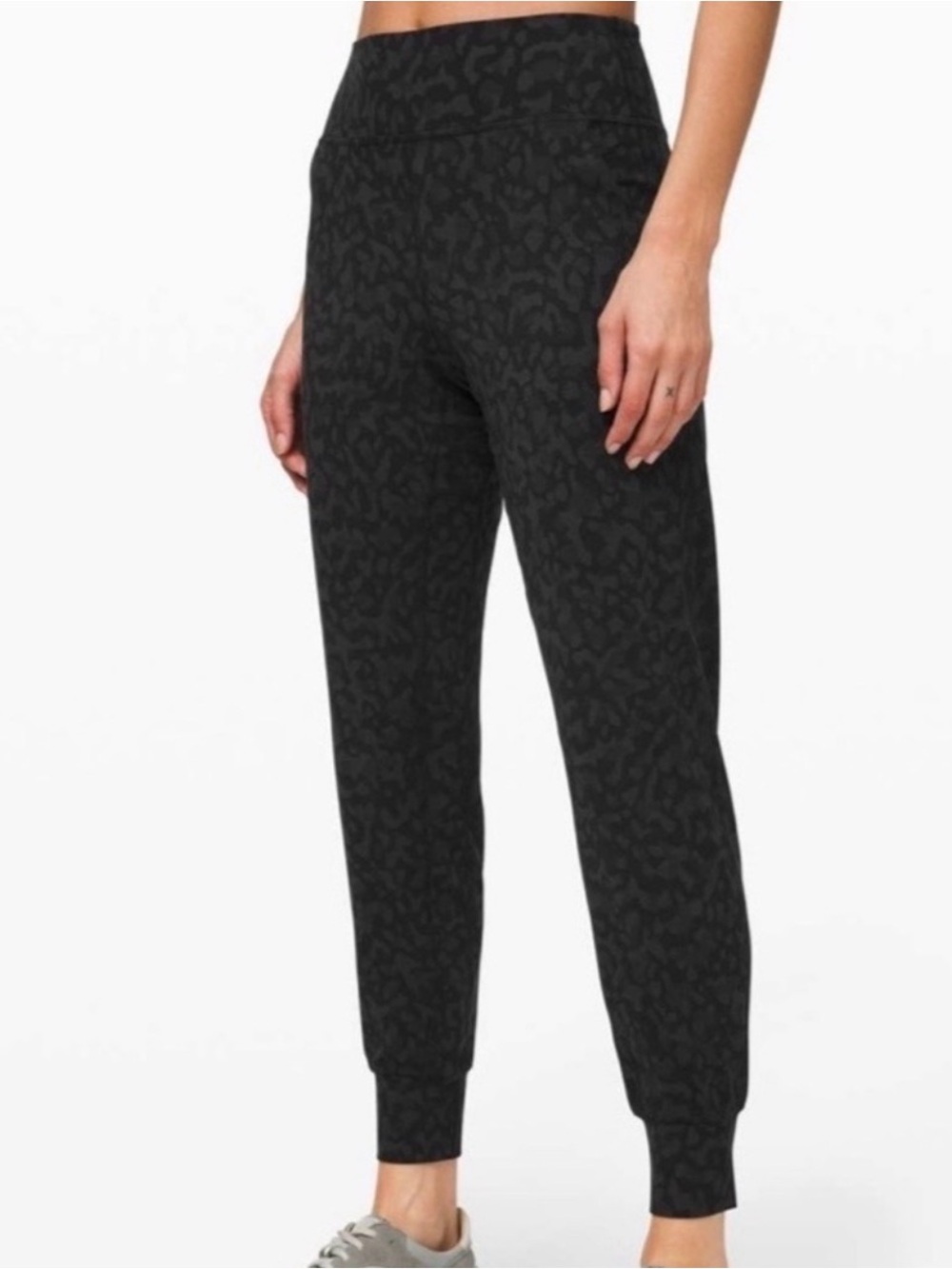 Lululemon Align Jogger High Rise Black Grey Leopard Animal Print Size 6